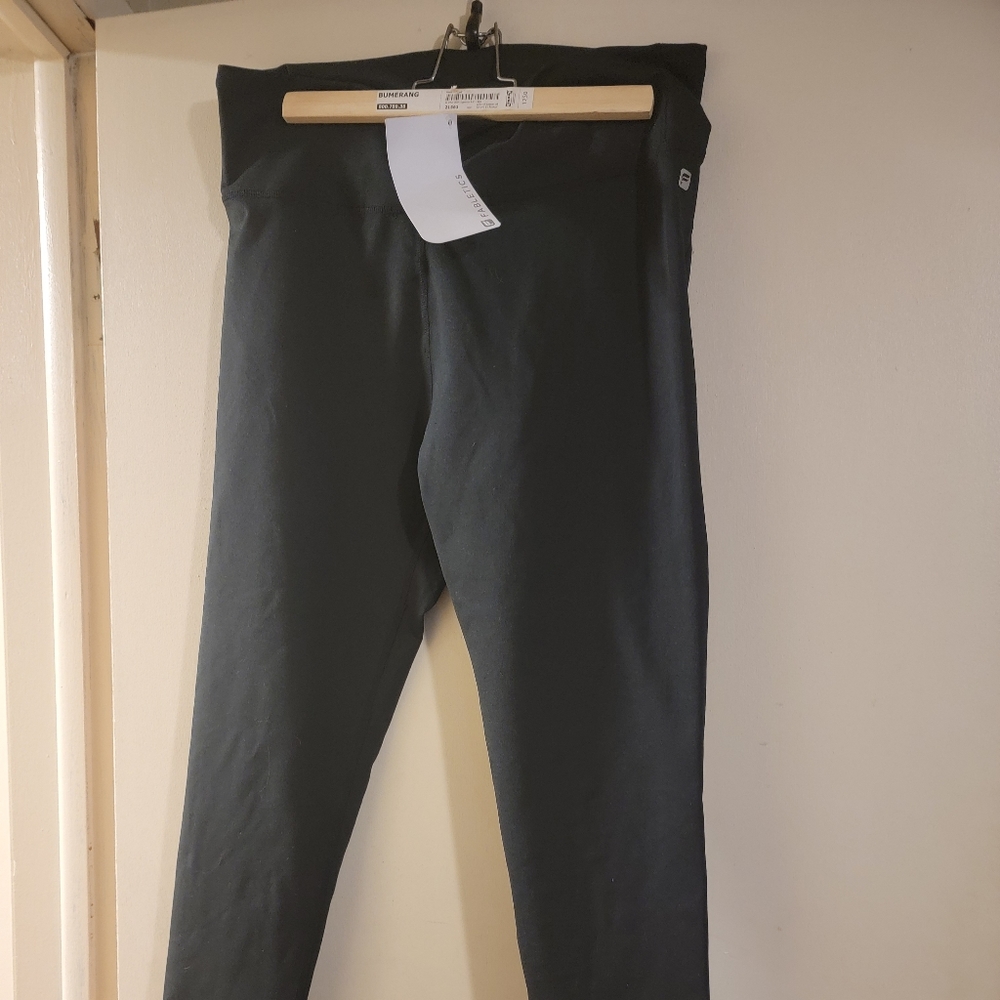 Fabletics High Waisted Short Pant